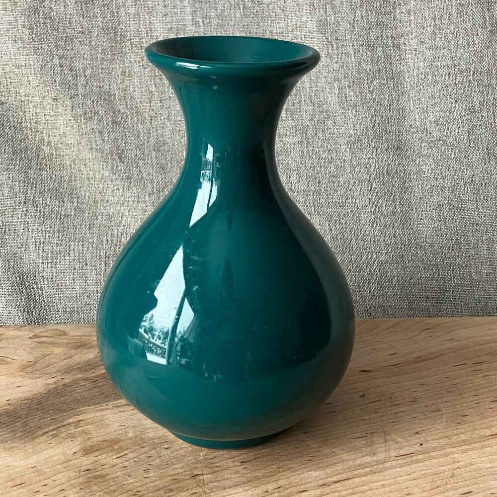 Green Vase, Made In Canada, Approx. 7 1/2”h